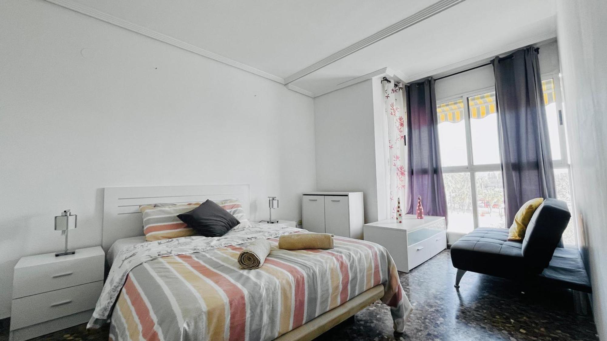 Apartamento Compartido Con Vista Al Puerto Valencia公寓 外观 照片