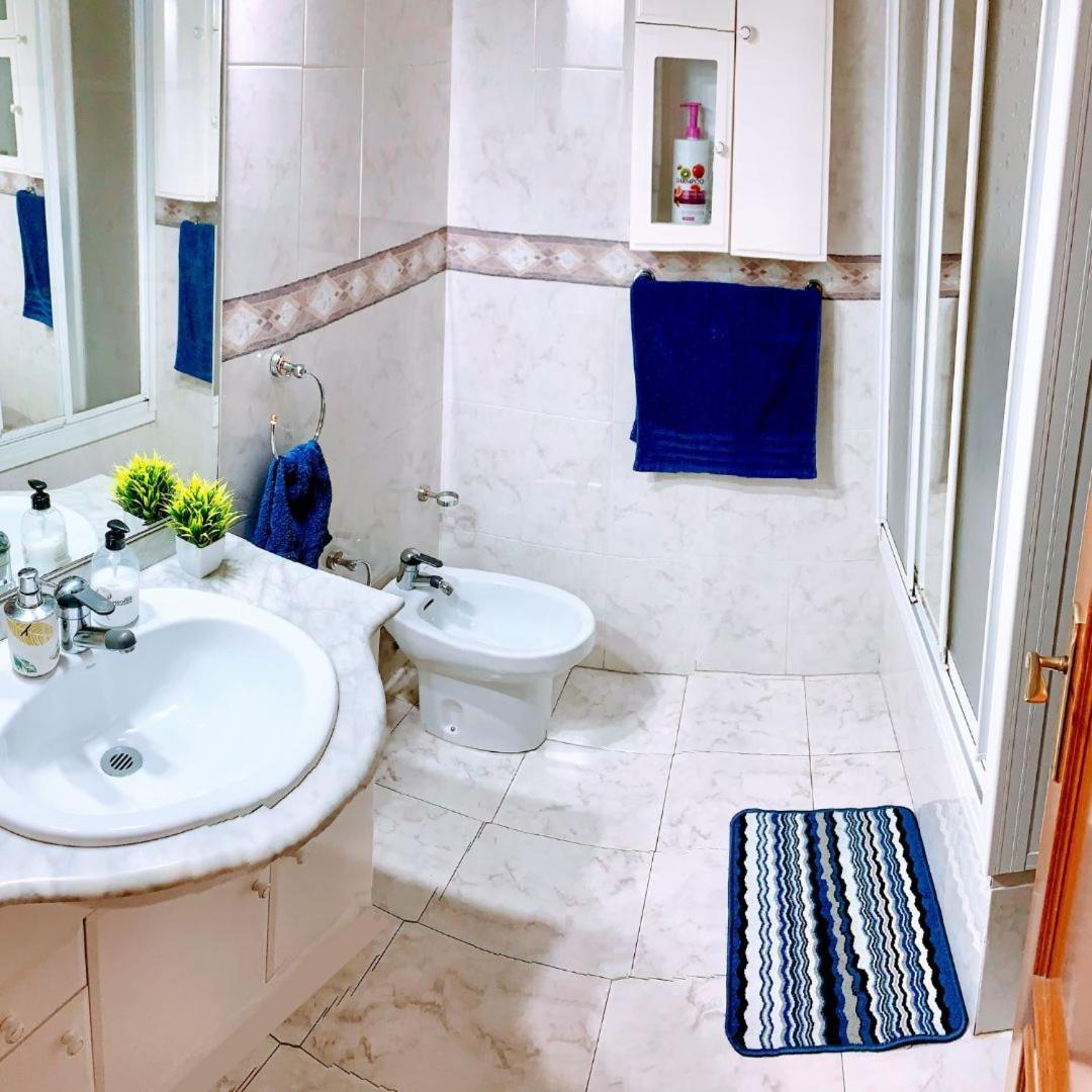 Apartamento Compartido Con Vista Al Puerto Valencia公寓 外观 照片